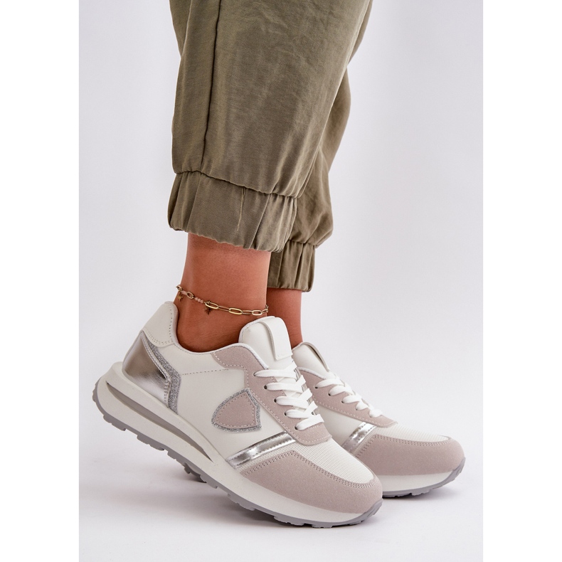 Pantofi De Dama Cu Sclipici Alb Velaniela 1