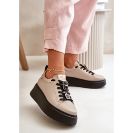 Pantofi de damă din piele cu ace pe platforma CheBello 4596 bej 2