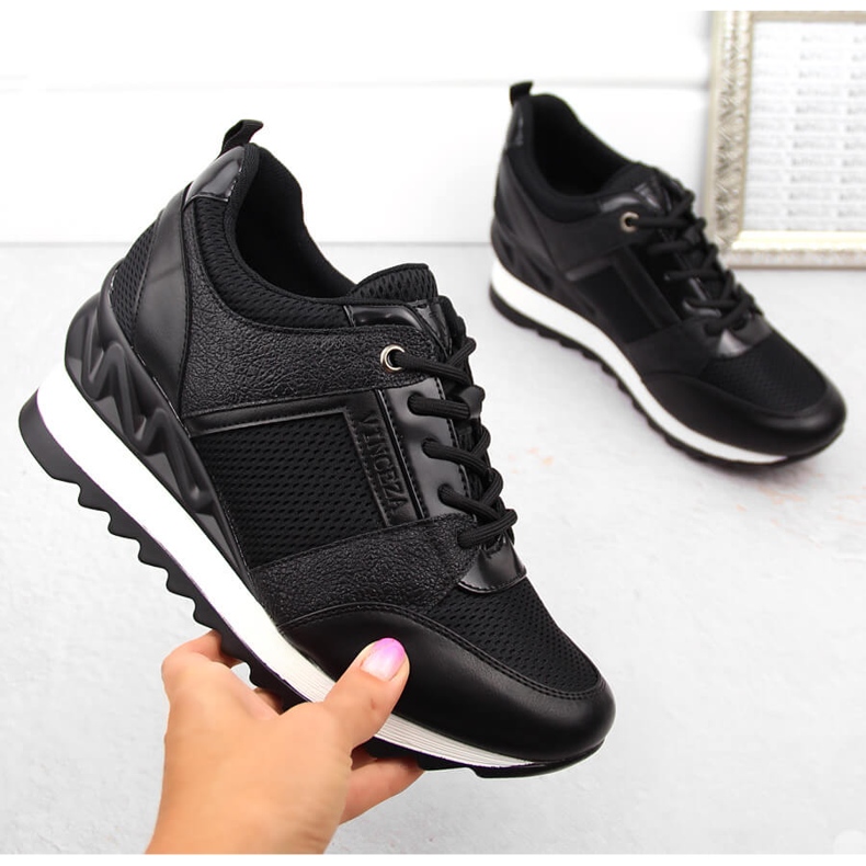 Pantofi sport negri pentru femei Vinceza 10733 negru 1