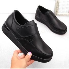 Pantofi de dama din piele cu velcro, negru, T.Sokolski J24-441 1