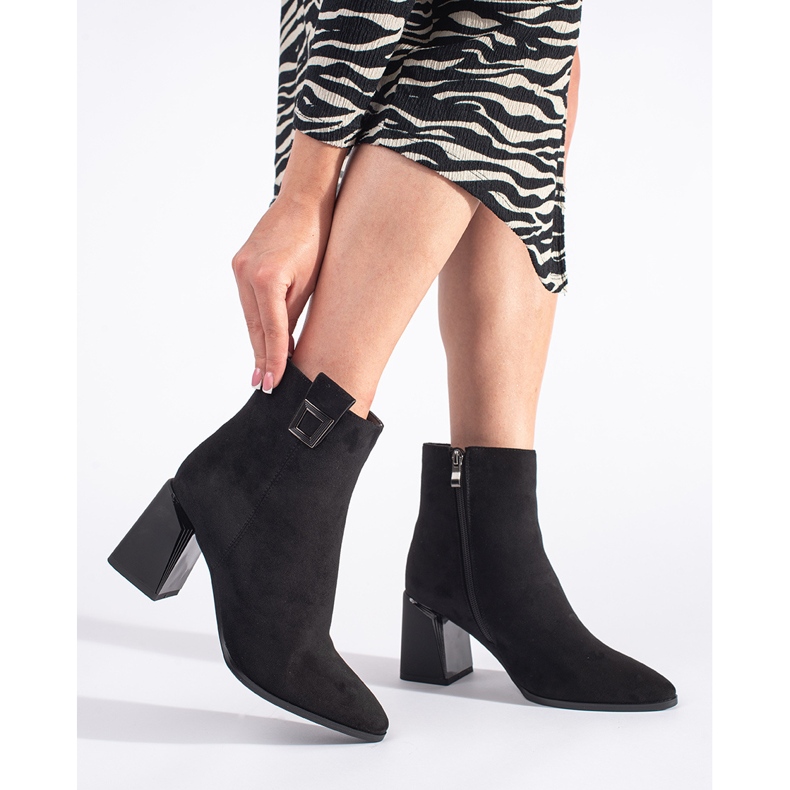 Goodin Botine negre din piele de căprioară pe stâlp negru 1