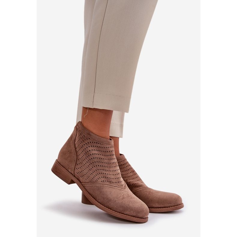 Cizme ajurate de damă cu toc plat maro S.Barski HY42-076 1 Cizme ajurate de damă cu toc plat maro S.Barski HY42-076 1