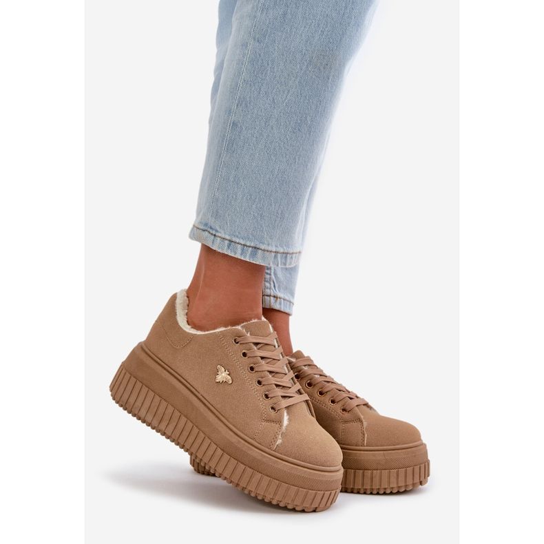 Pantofi de damă izolați pe o talpă groasă, cu detalii aurii Lotira maro 1