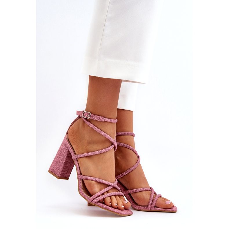 Sandale pentru femei pe dungi roz post 1