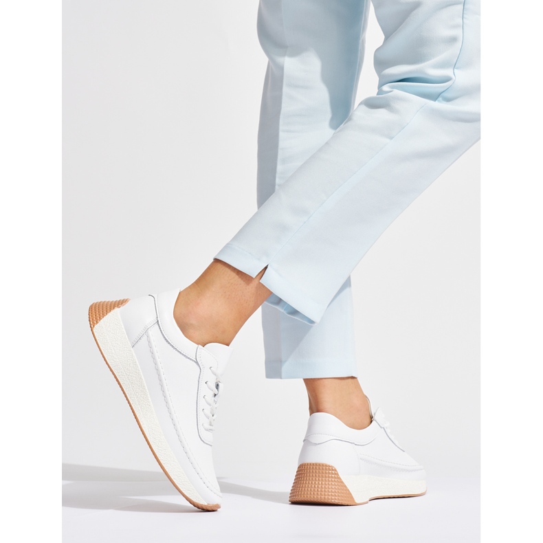 Sergio Leone Pantofi sport de damă din piele ajurata alb 1