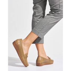 Mocasini ajurati bej cu pană joasă 1