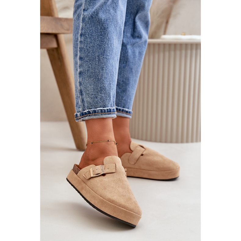 Saboți cu platformă de damă cu cataramă aurie, Terilaina bej închis 2 Saboți cu platformă de damă cu cataramă aurie, Terilaina bej închis 2