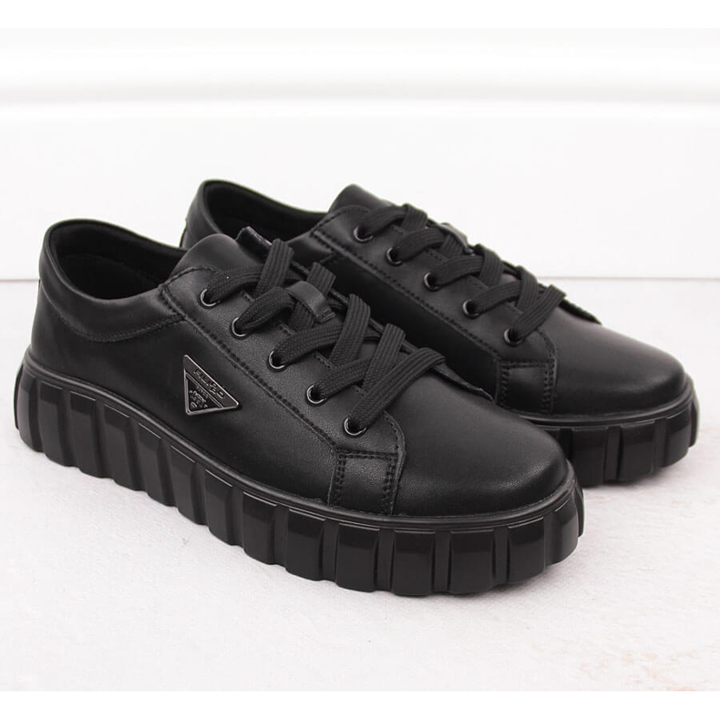 Pantofi de dama piele neagra pe platforma Filippo DP4670 negru 2