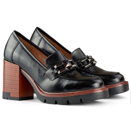 Mocasini negri cu toc mai gros și pantofi joase negru 1