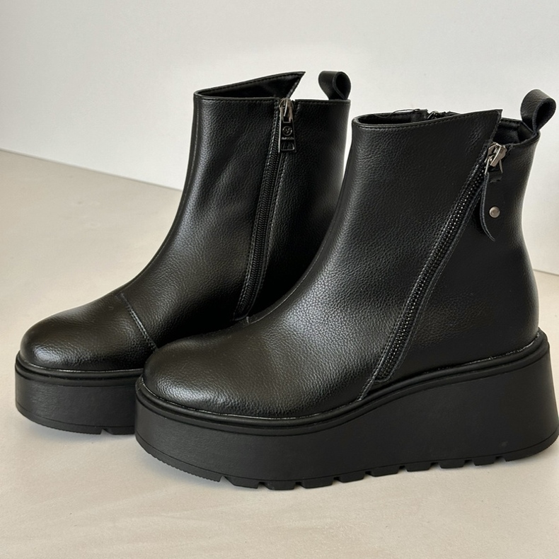 Cizme Izolatoare De Dama Pe Pana Si Platforma, Piele Naturala, Neagra Vinceza 58340 negru 2