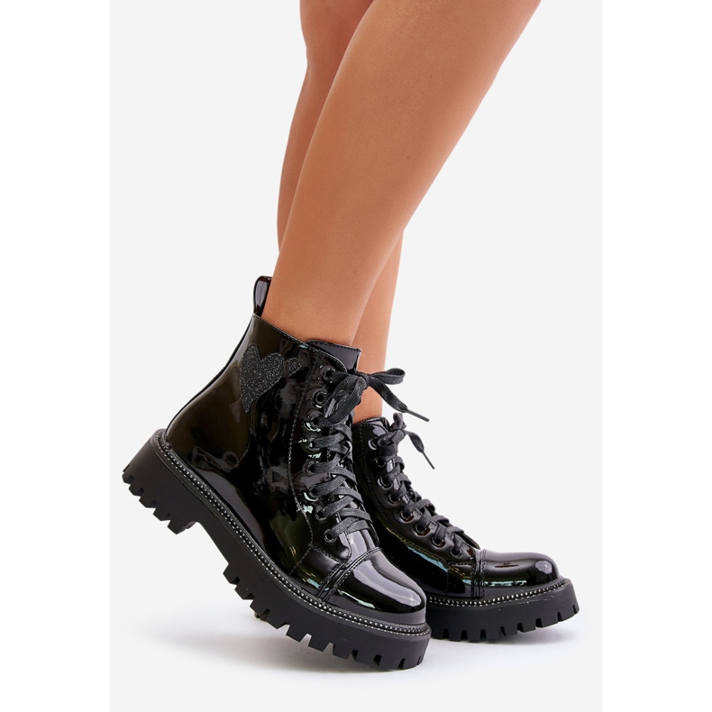 Botine de dama din piele lacuita cu fermoar si inima decorativa, Obeena neagra negru 1 Botine de dama din piele lacuita cu fermoar si inima decorativa, Obeena neagra negru 1