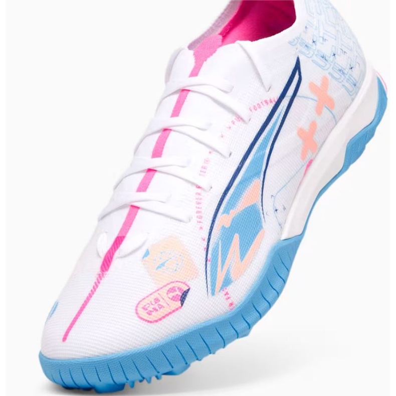 Pantofi de fotbal Puma Ultra 5 Match Vol.Up Tt 108091-01 multicolor 1 Pantofi de fotbal Puma Ultra 5 Match Vol.Up Tt 108091-01 multicolor 1