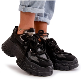 Adidași sport pentru femei pe o talpă neagră masivă negru 4