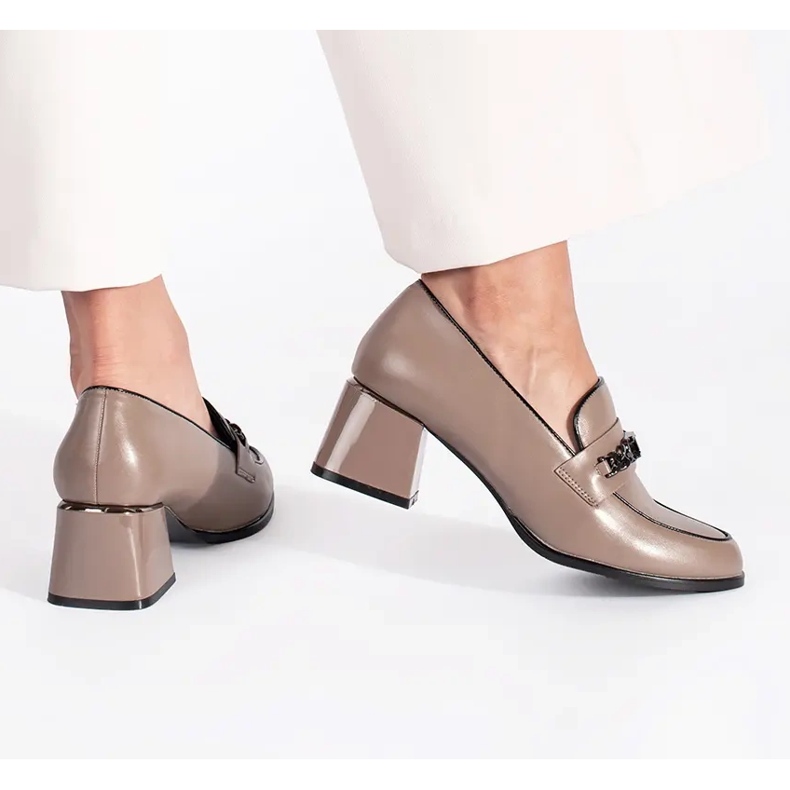 Pantofi de dama bej cu toc inalt 1