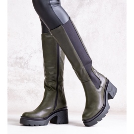 Cizme verzi cu toc mai gros de la Charla verde 1 Cizme verzi cu toc mai gros de la Charla verde 1