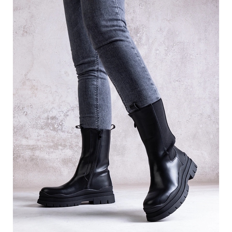 Botine negre cu talpă Naema masivă negru 2