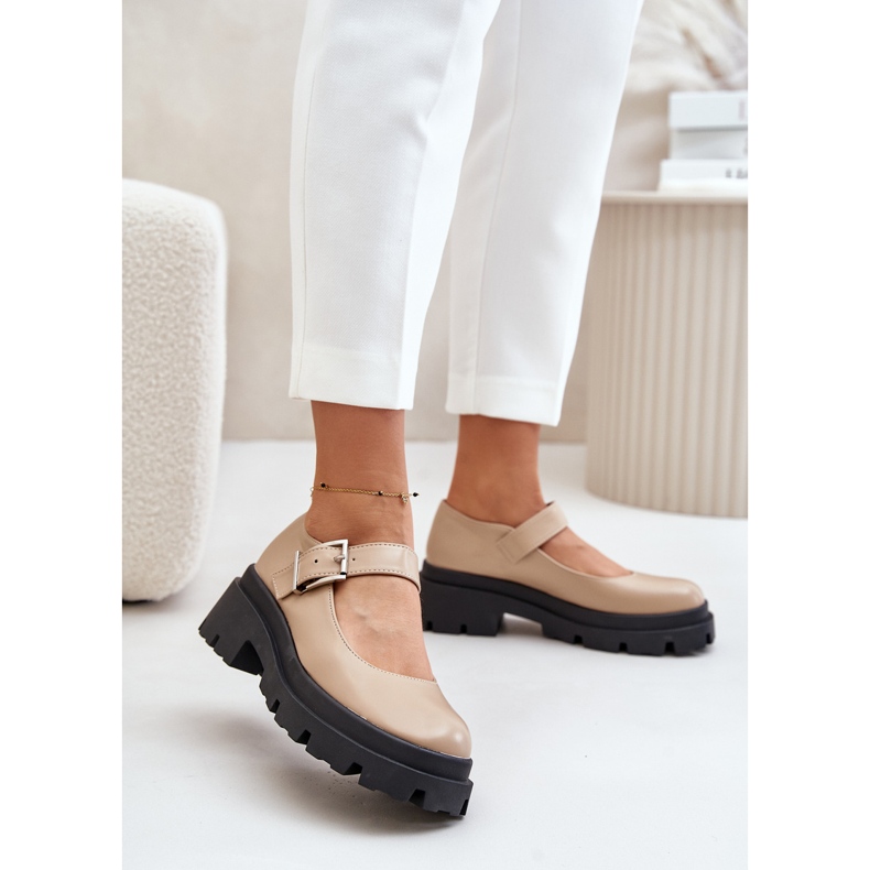 Pantofi de damă bej cu cataramă Plikuria 2 Pantofi de damă bej cu cataramă Plikuria 2