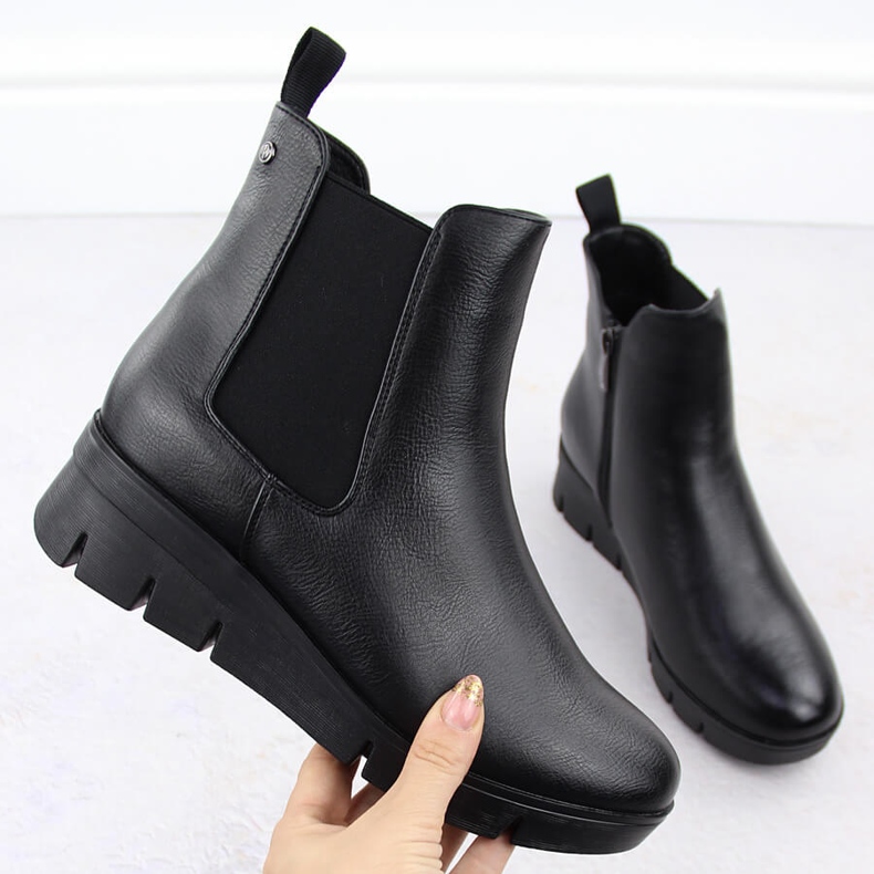 Botine de damă cu pană, negru Potocki 12433 1