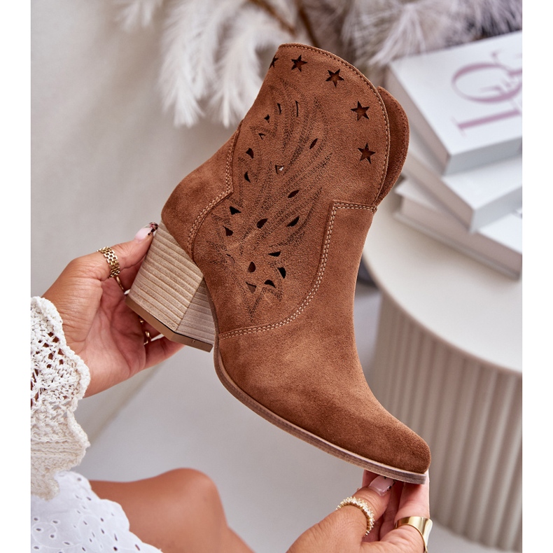 Cizme de cowboy din piele intoarsa ajurata pe un toc inalt Lewski 3613 maro 2