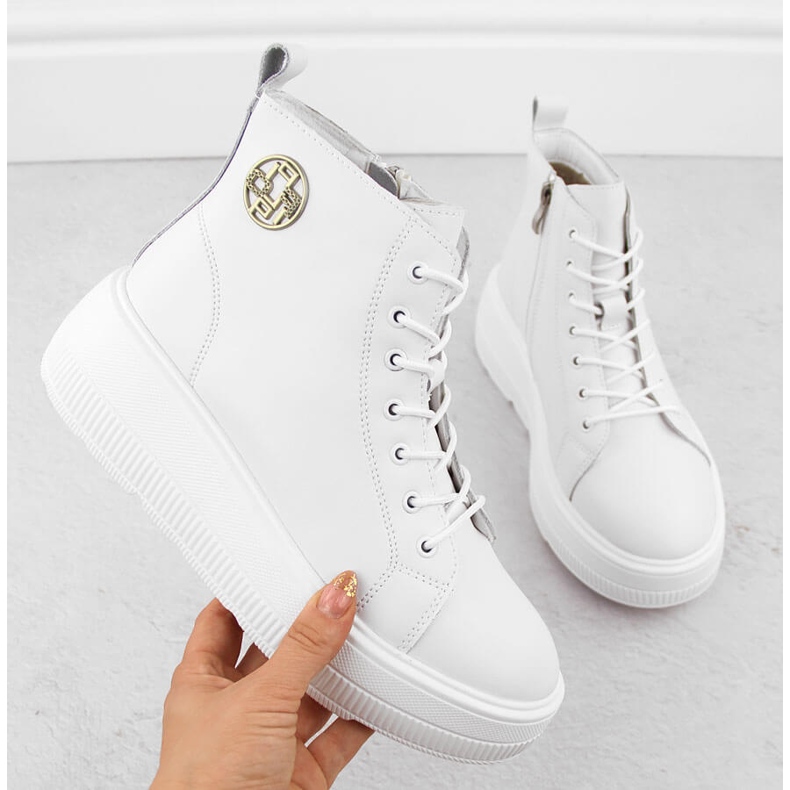 Botine de dama albe din piele pe platforma de Filippo DBT6374 1