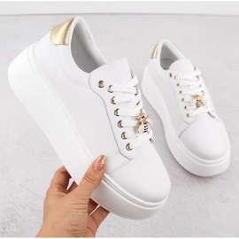 Pantofi sport din piele pe platformă, alb Vinceza 89101 1