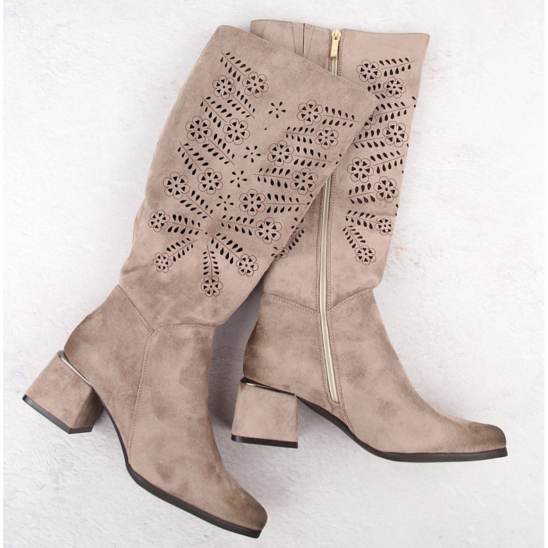 Cizme ajurate izolate de piele intoarsa de dama kaki Potocki 12506 bej 1