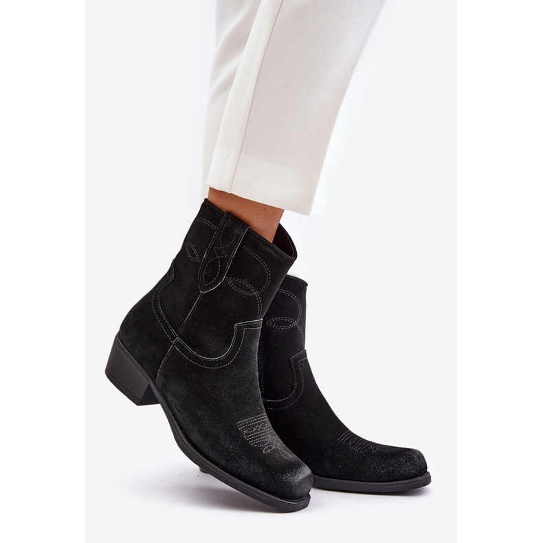 Cizme de cowboy cu toc mic pentru femei din piele intoarsa calda Sergio Leone BT284-S Negru 1 Cizme de cowboy cu toc mic pentru femei din piele intoarsa calda Sergio Leone BT284-S Negru 1