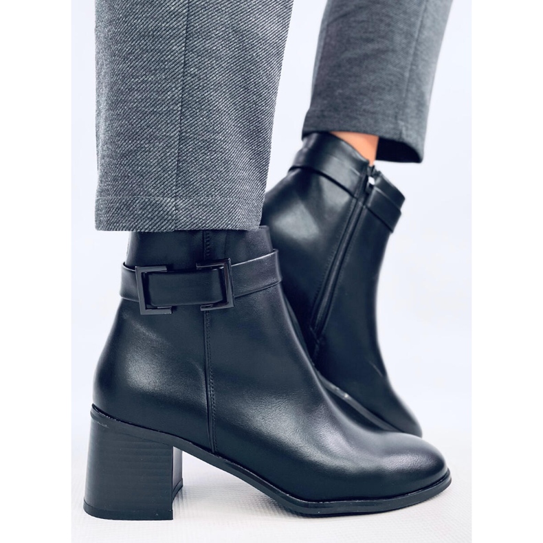 Dolores Cizme negre cu toc negru 2