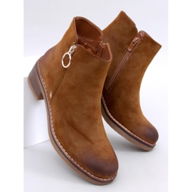 Botine cu toc jos din nubuck Levere Camel maro 1