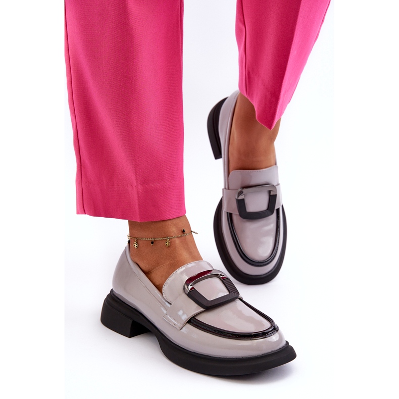 Mocasini Vinceza pentru femei din piele lacuita, gri 3