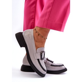 Mocasini Vinceza pentru femei din piele lacuita, gri 5