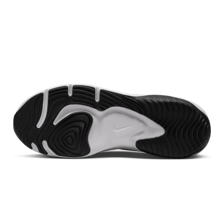 Pantofi sport Nike Legend Essential 3 Next Nature DM1120-001 negru 5