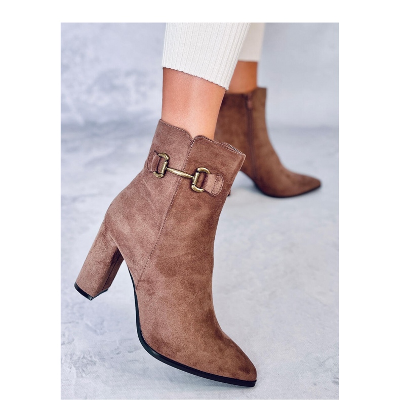 Botine de piele intoarsa kaki cu toc inalt maro 1 Botine de piele intoarsa kaki cu toc inalt maro 1