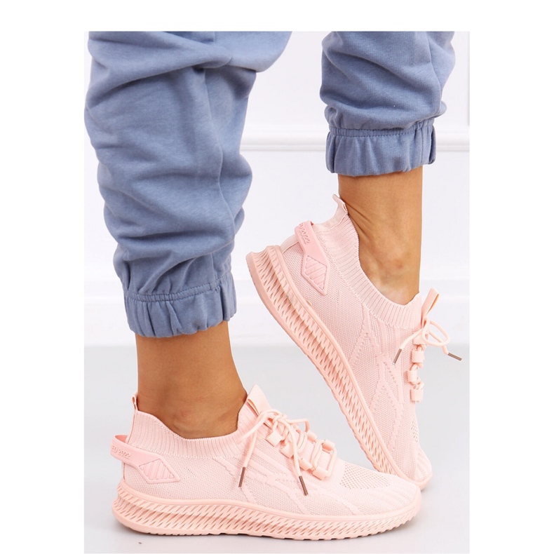 Pantofi sport cu șosete roz 2