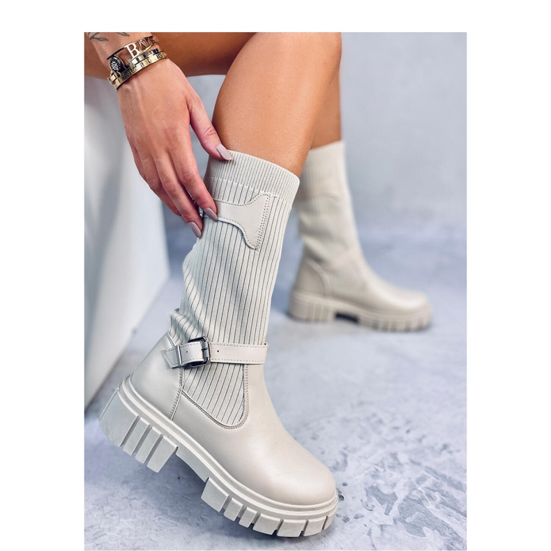 Cizme de călărie cu o parte superioară flexibilă Bej 1