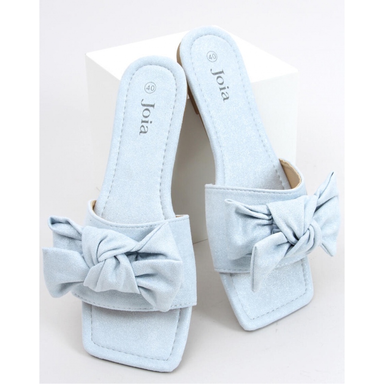 Șlapi albaștri cu talpă pătrată albastru 1