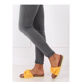 Slapi de damă cu talpă din plută galben 2 Slapi de damă cu talpă din plută galben 2