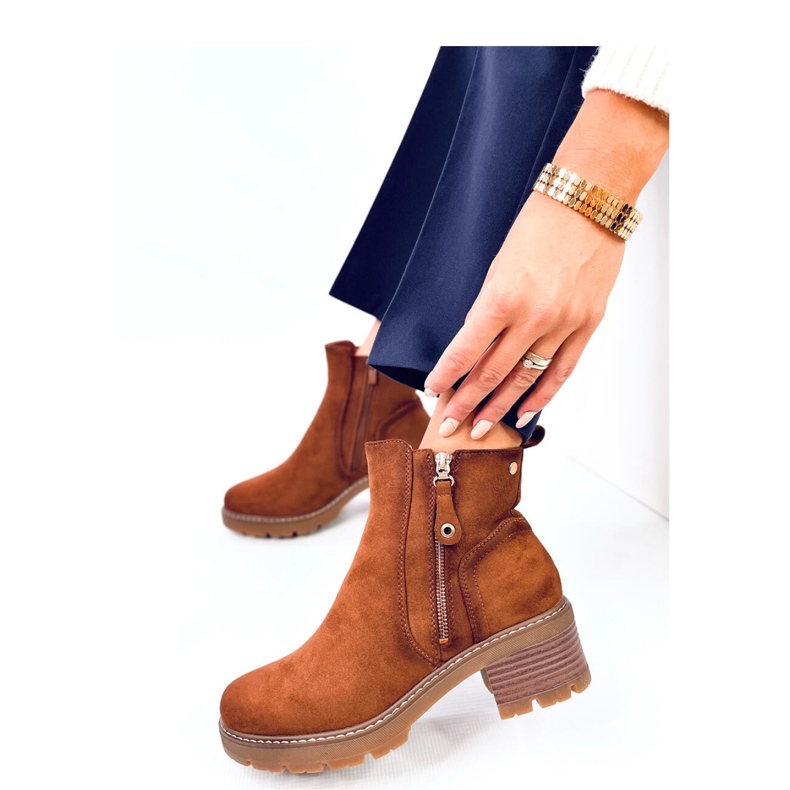 Cizme protectoare Linea Brown - Inello maro 2 Cizme protectoare Linea Brown - Inello maro 2