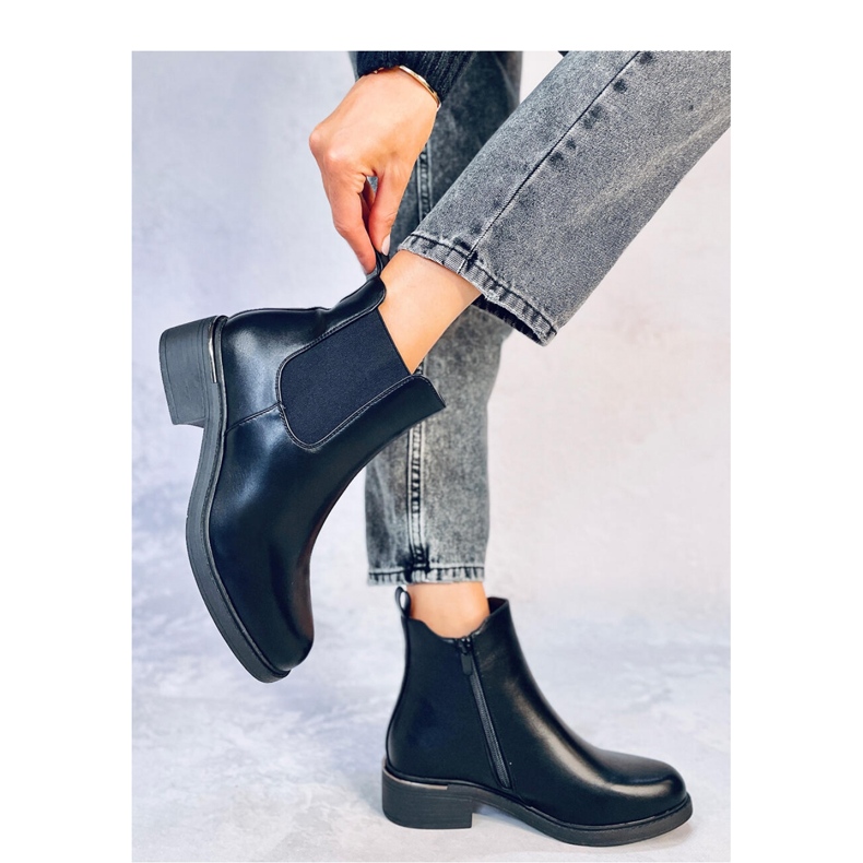 Cizme Chelsea Tagart cu boabe negre - Inello negru 2