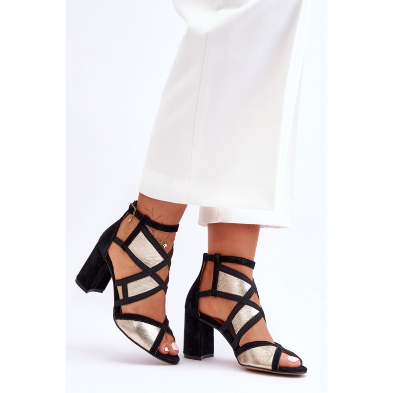 Step in style Sandale Model Maciejka 05181-25 Aur/Negru - Pas în stil galben 1