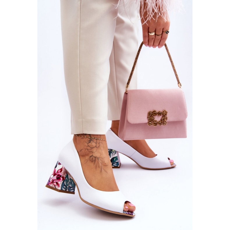 Pompe de dama cu toc decorativ Lewski Pumps Lewski White Groch alb 1