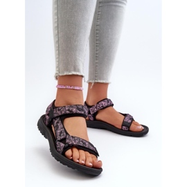 Step in style Sandale Model Lumeria 23SD11-5630 Negru/Roz - Pas în stil 1