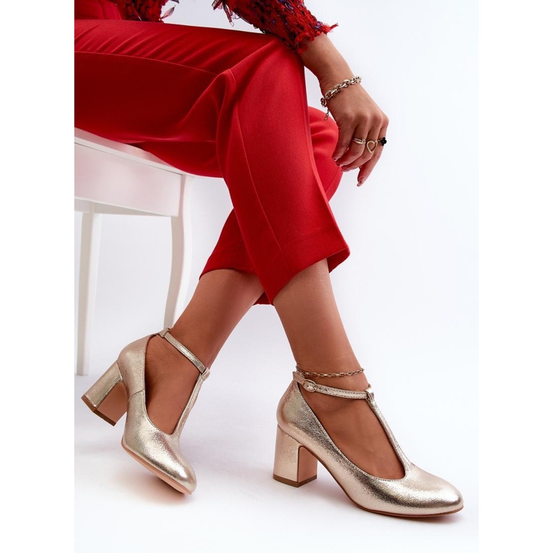 Step in style Pompe Model Raniyah 834283 Gold - Pas în stil galben 1