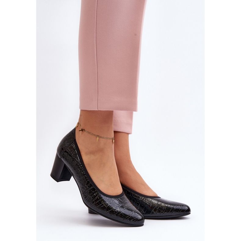 Vinceza Pompe de dama cu relief decorativ Negru 1 Vinceza Pompe de dama cu relief decorativ Negru 1