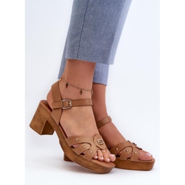 Evento Sandale ușoare, cu fundul mai gros, maro 1 Evento Sandale ușoare, cu fundul mai gros, maro 1