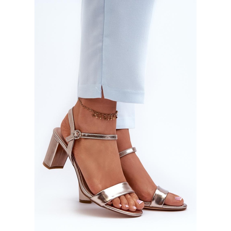 Sandale aurii/șampanie de aur 1