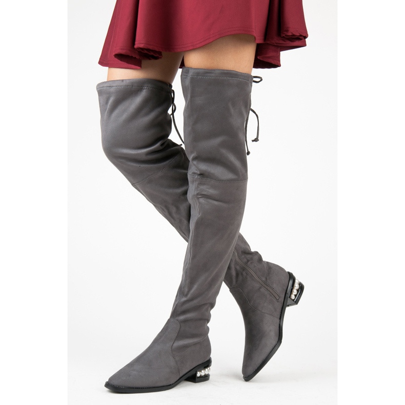 Fashion Muschetari gri cu perle 1