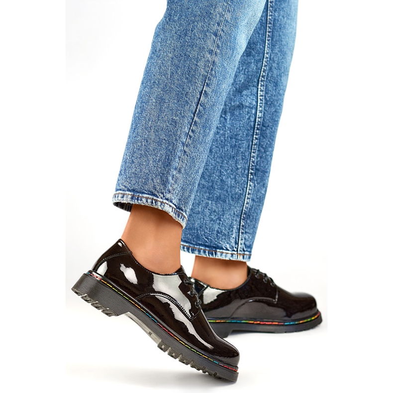 Pantofi de damă patentați GD-XF154B negru 1