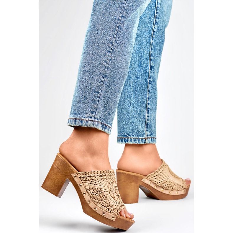 Slapi de damă C388BE, bej 1