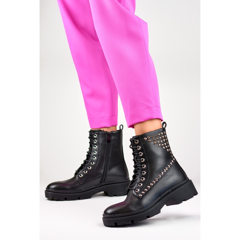 Muncitori Model CH2320B Negru - PRIMO 1